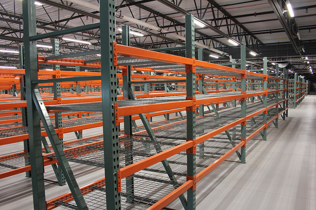 About UNARCO - UNARCO QuickShip Pallet Rack